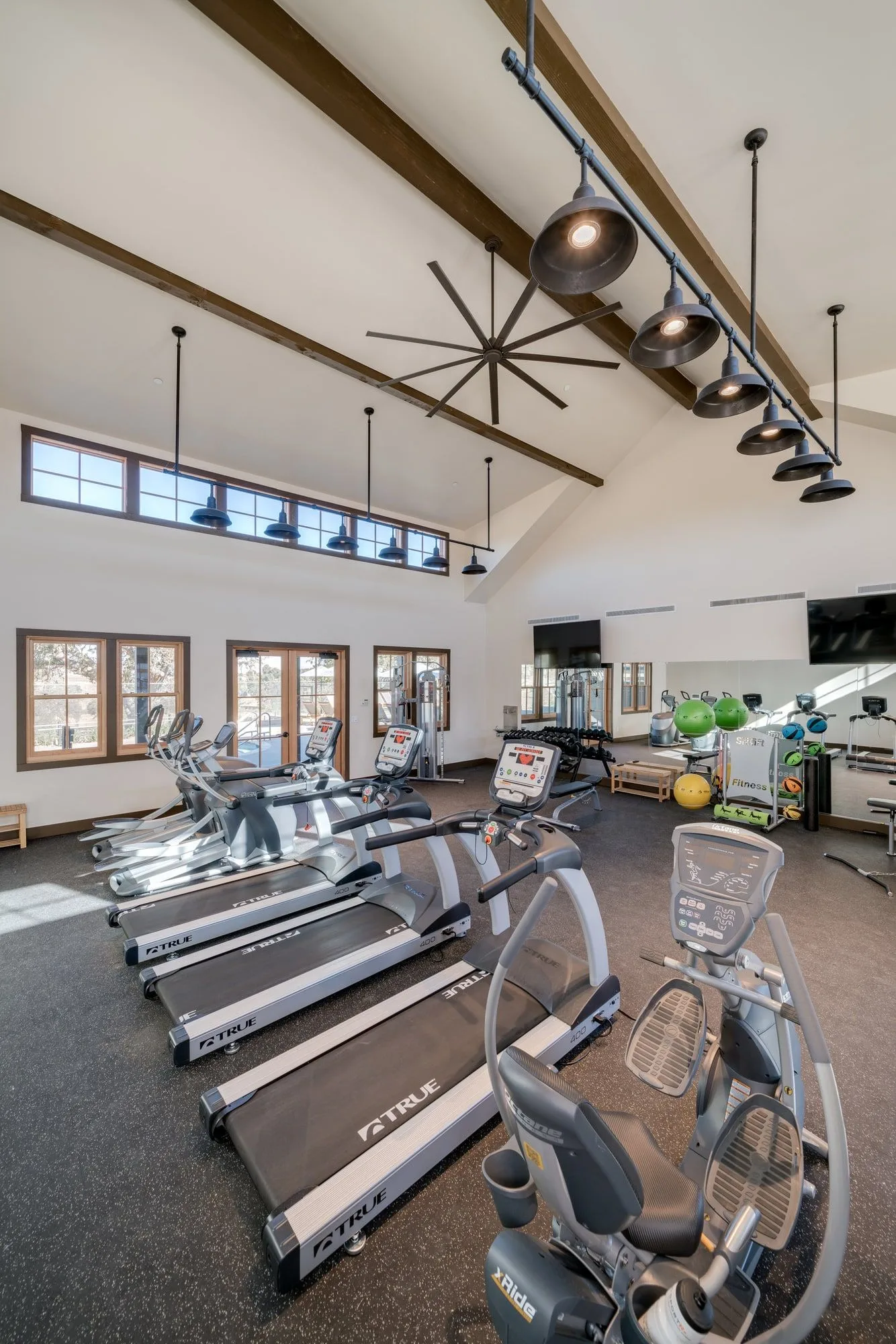 Cava Wellness Center, architectural photography